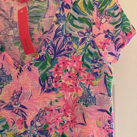 NWT Disney by Lilly Pulitzer. - Picture 4 of 7